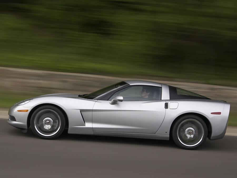  Chevrolet Corvette Coupe 2008 года  (фото 5 из 16)